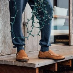 OluKai Moloā Slipper - Toffee / Dark Wood -OluKai Sale Store 10252 3363 102