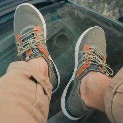 OluKai Mio Lī - Hunter / Lava Rock -OluKai Sale Store 10440 HGLR 201 1