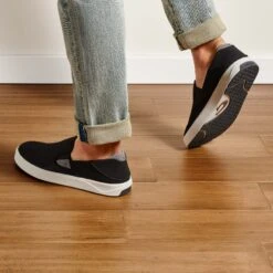 OluKai Lae‘ahi - Black 12 OluKai Lae‘ahi - Black -OluKai Sale Store 10443 4040 102 M Lae ahi BlkBlk Web Opt