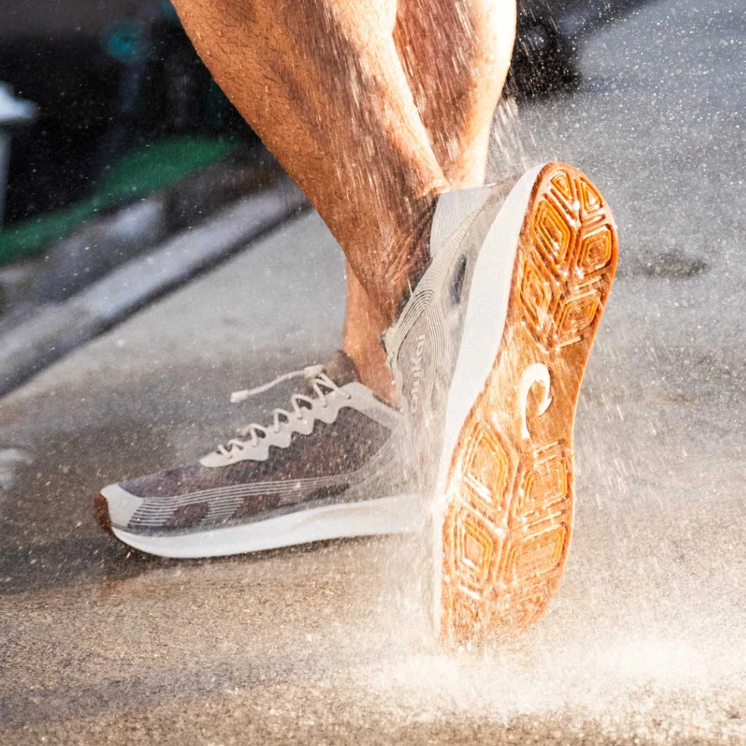 OluKai ‘Ahi - Ash / Sterling 4 OluKai ‘Ahi - Ash / Sterling - Image 2