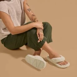 OluKai Kīpe'a Heu - Tapa 15 OluKai Kīpe'a Heu - Tapa -OluKai Sale Store 20464 20V2 102 W KipeaHeu TapaTapa