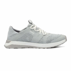 OluKai Huia - Pale Grey