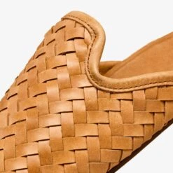 OluKai Mi‘i-Kukui Brown / Kukui Brown 14 OluKai Mi‘i-Kukui Brown / Kukui Brown -OluKai Sale Store 20495 KNKN 101