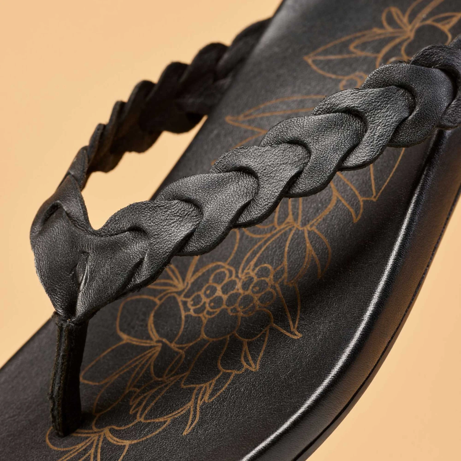 OluKai Lei - Lava Rock 5 OluKai Lei - Lava Rock - Image 3