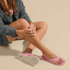 OluKai ‘Uiki - Cosmo -OluKai Sale Store 20537 1616 102 W UIKI CosmoCosmo