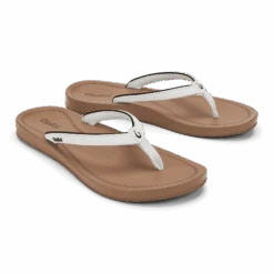 OluKai ‘Uiki - White Sand / Almond -OluKai Sale Store 20537 WSMD 003 W UIKI WhiteSandAlmond