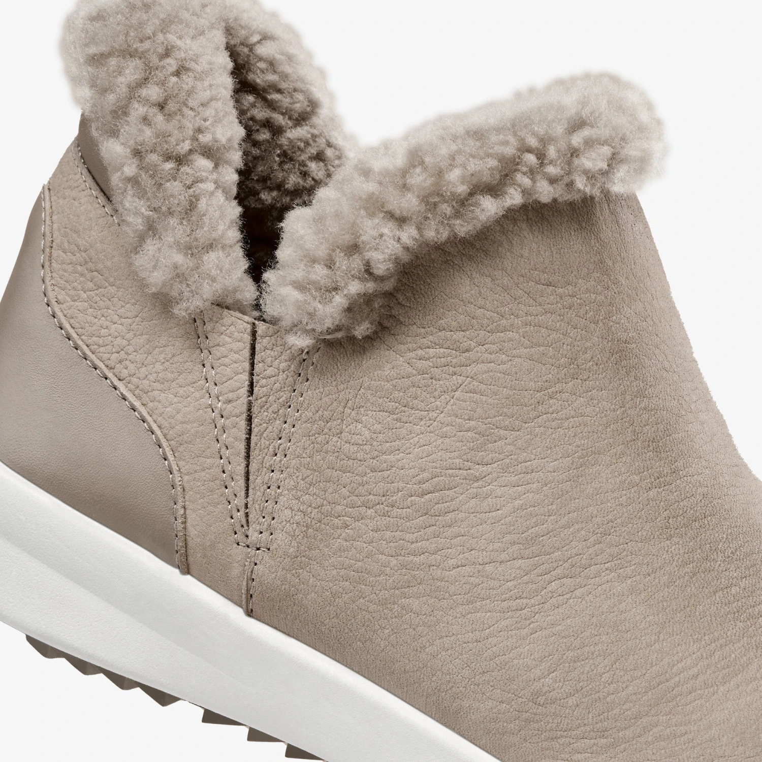 OluKai Kāmau-Taupe Grey / Taupe Grey 5 OluKai Kāmau-Taupe Grey / Taupe Grey - Image 3