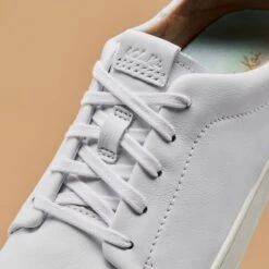 OluKai Pehuea Lī ‘Ili - White -OluKai Sale Store Pehuea Li Ili 20433 4R4R Bright White 1